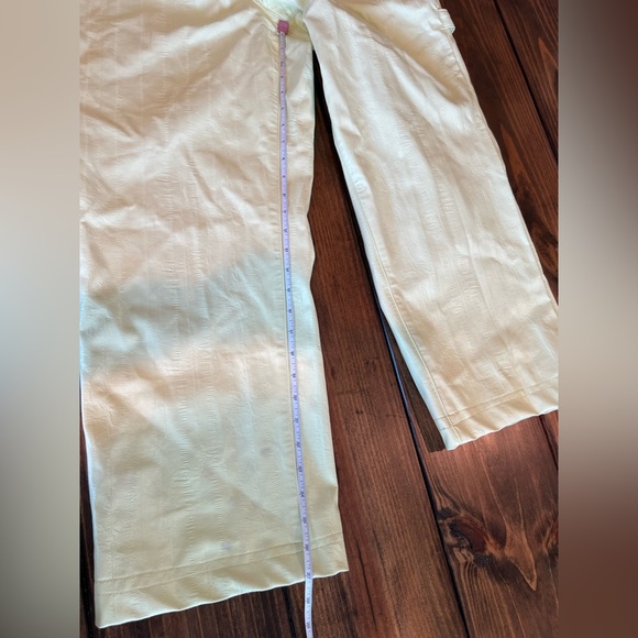 Good American women’s key lime, yellow faux leather overalls, size 15, straight - Picture 12 of 16